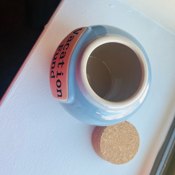 Cottage Creek Vacation Fund Pot - Picture 6 of 8